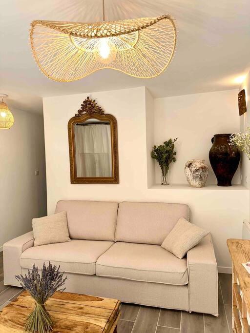 Lou Paseo : Brocante Centre Historique * L'Isle-sur-la-Sorgue