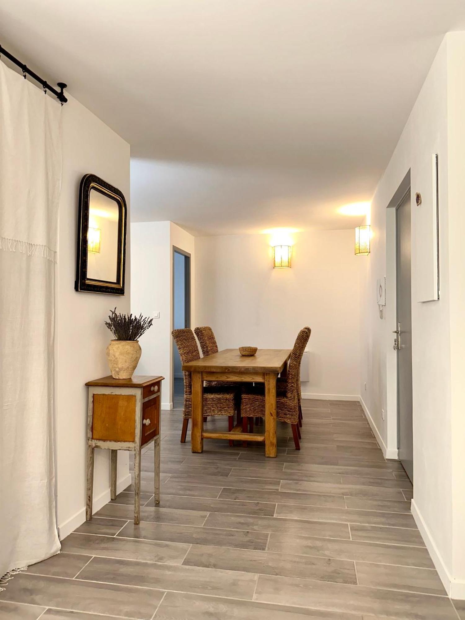 Apartment Lou Paseo : Brocante Centre Historique L'Isle-sur-la-Sorgue